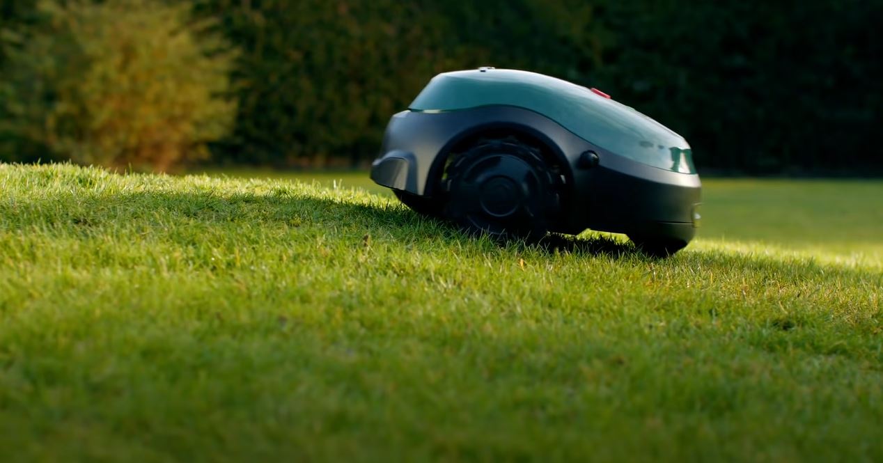 Robot mower steep online slopes